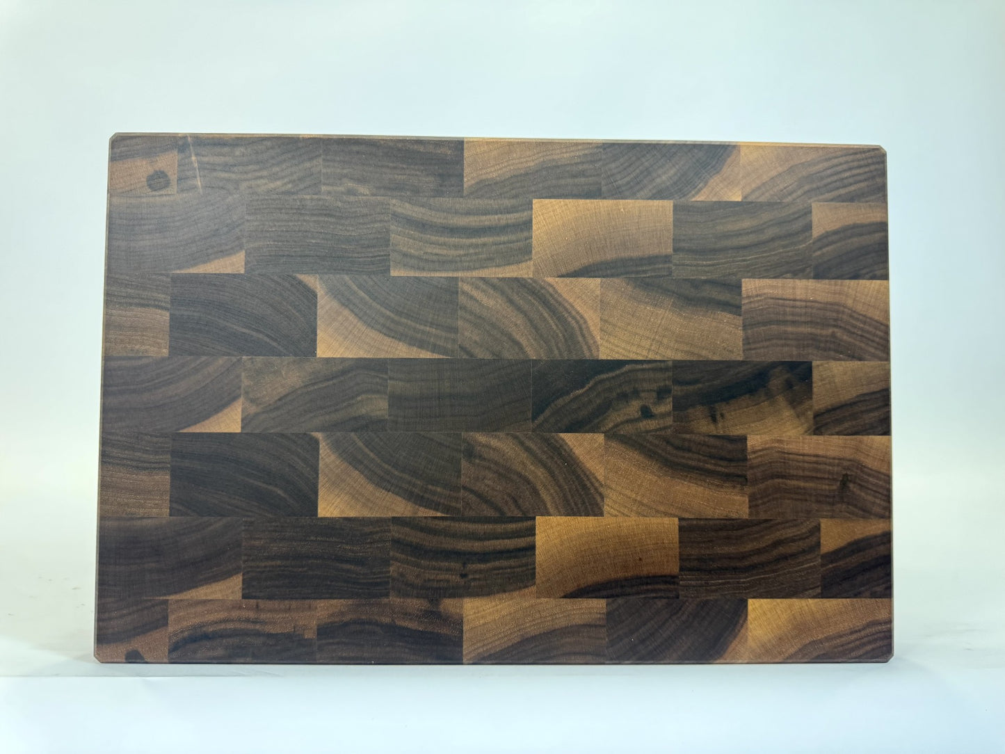 480 Walnut 18" x 12" x 2"