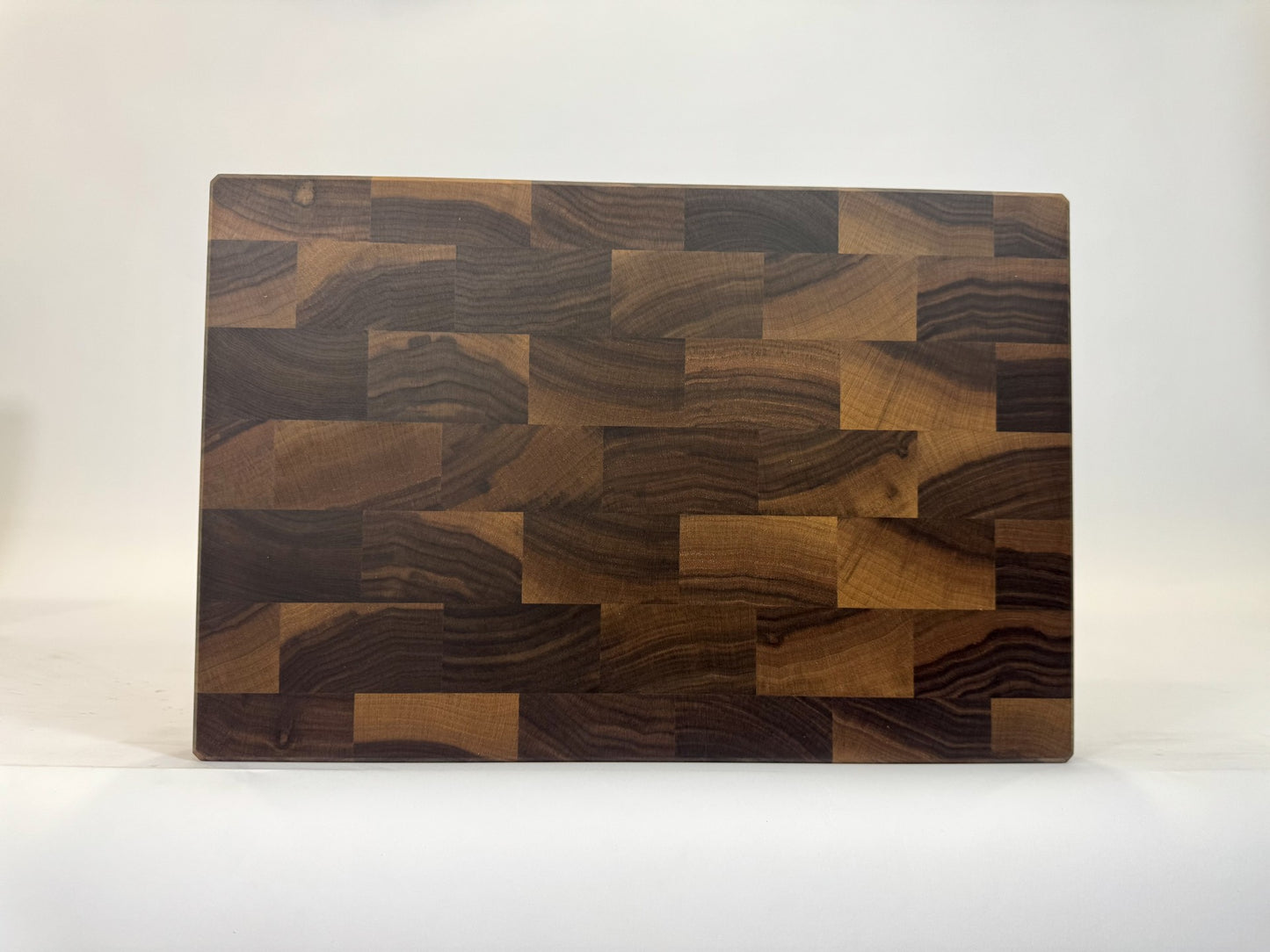 489 Walnut 18" x 12" x 2"