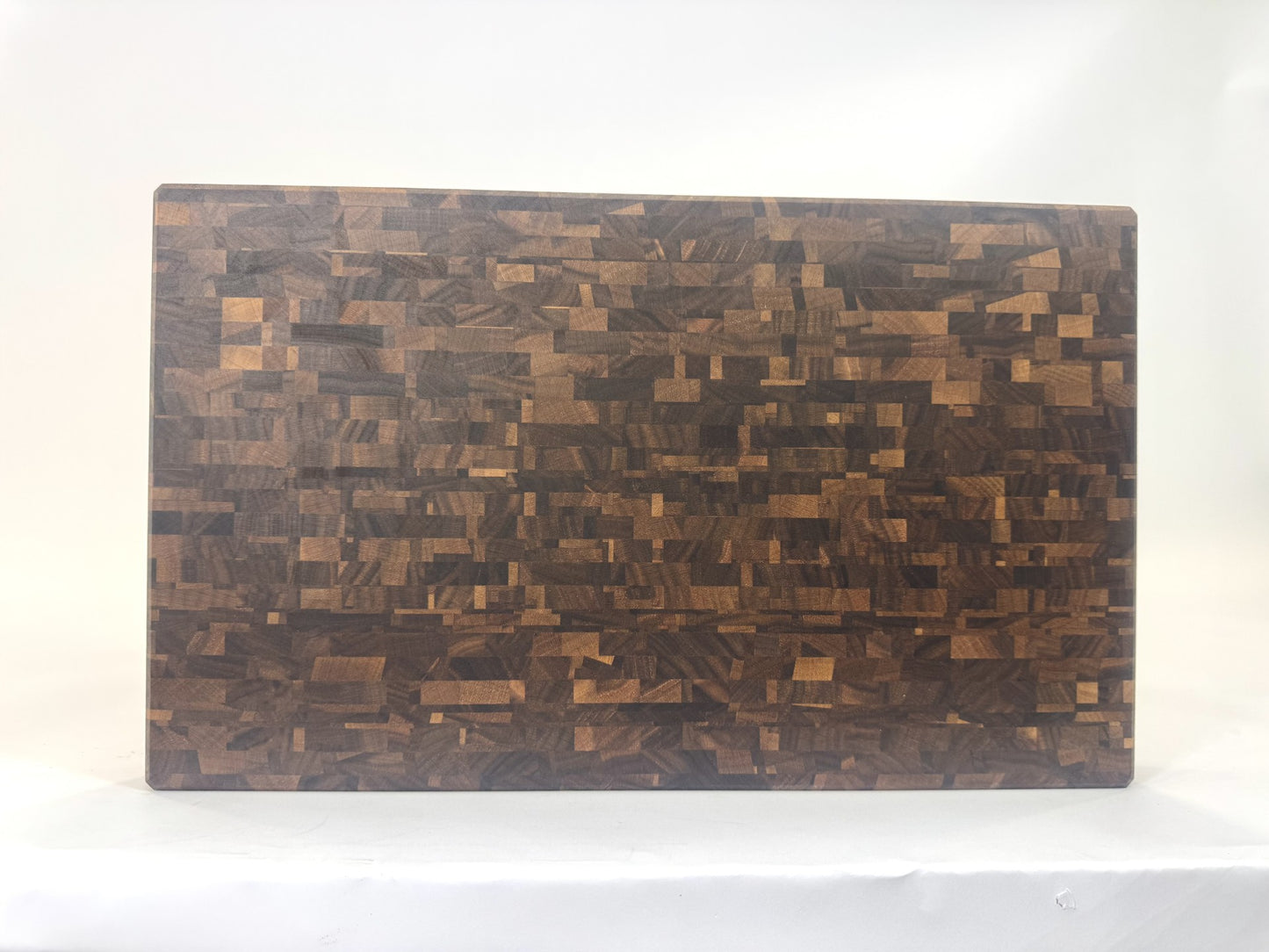 532 Walnut Mosaic 18 x 11 x 2 Rectilinear With Feet