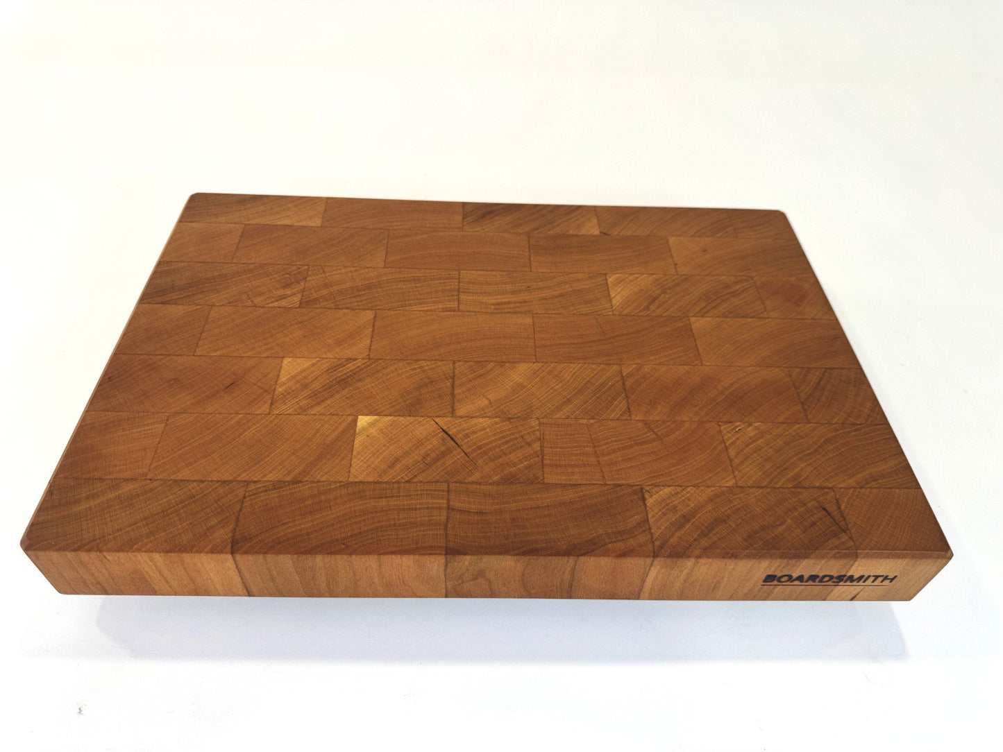 570 Cherry 18 x 12 x 2