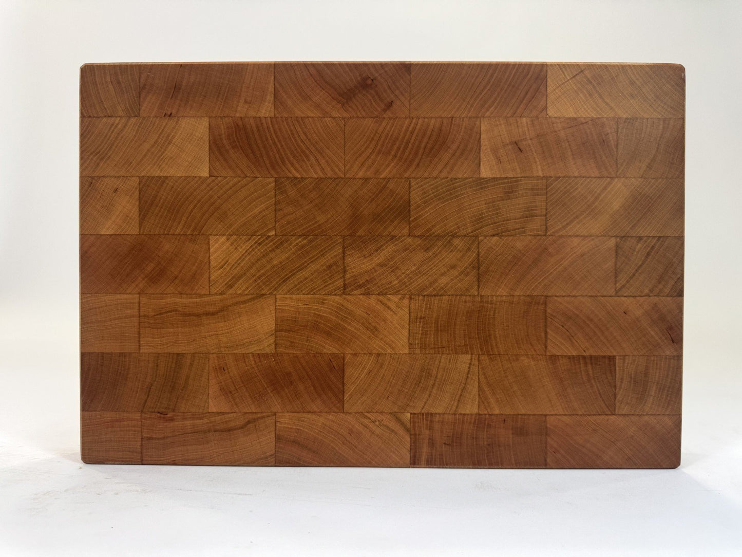 595 Cherry 18 x 12 x 2
