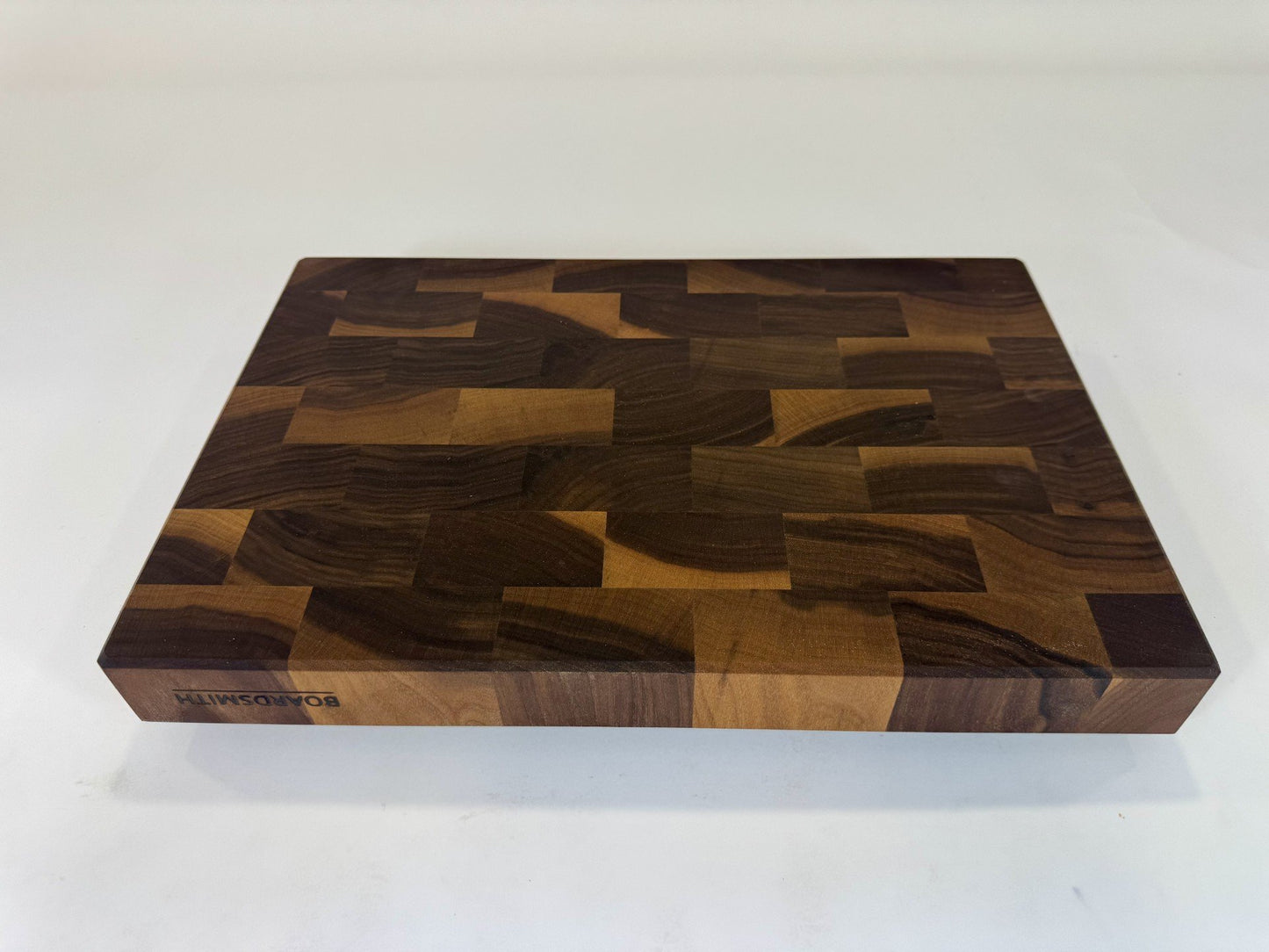 627 Walnut 18 x 12 x 2