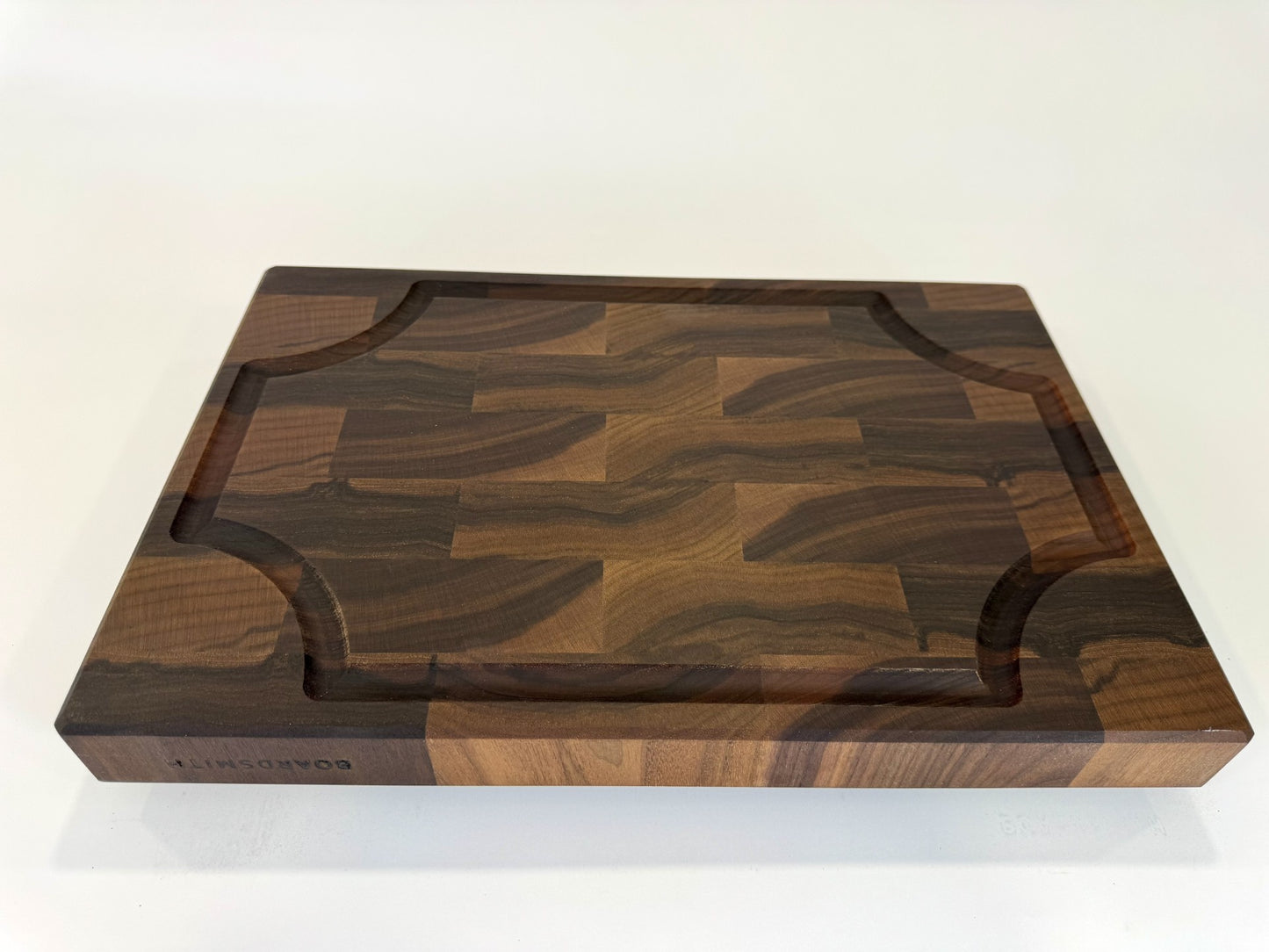 629 Walnut 18 x 12 x 1 3/4 "One-Off" with Finger Grooves and Bottom Groove