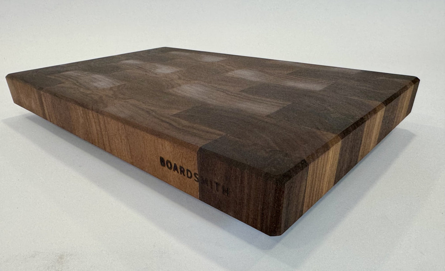 637 Walnut 18 x 12 x 1 3/4 "One-Off" with Bottom Groove