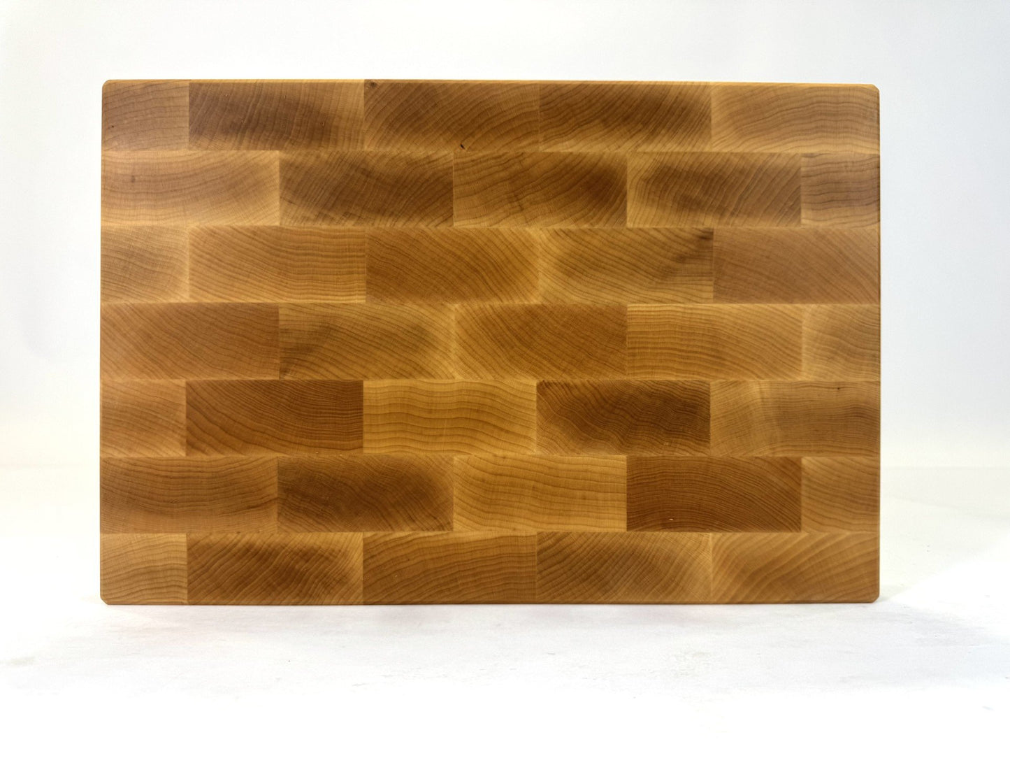 687 Maple 18 x 12 x 2