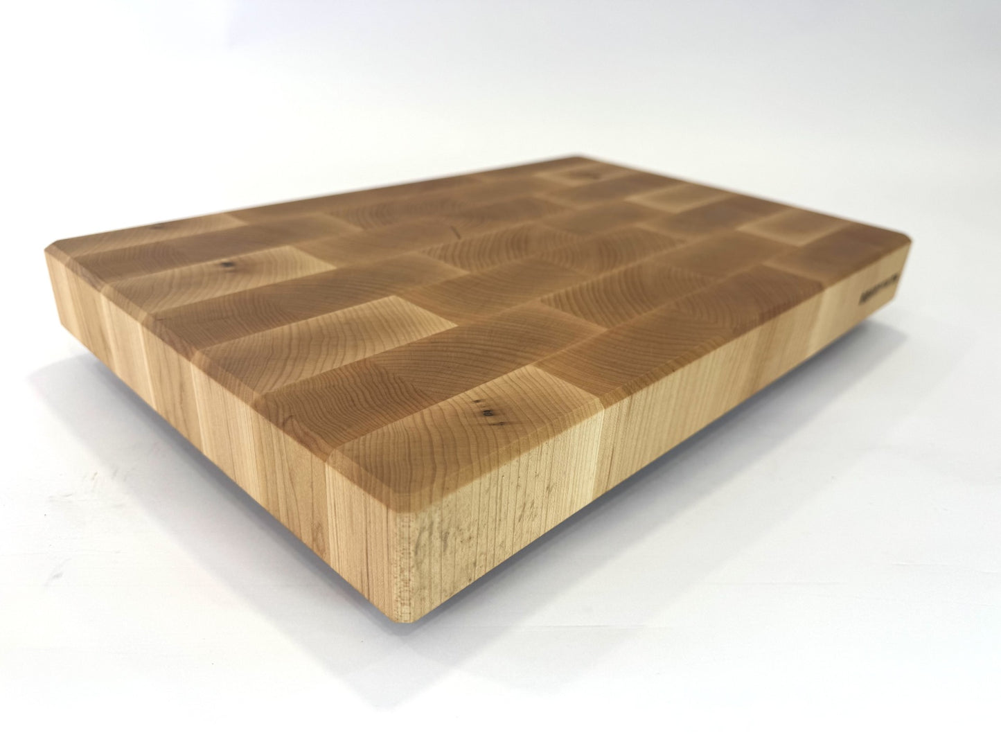 689 Maple 18" x 12" x 2" "One-Off"