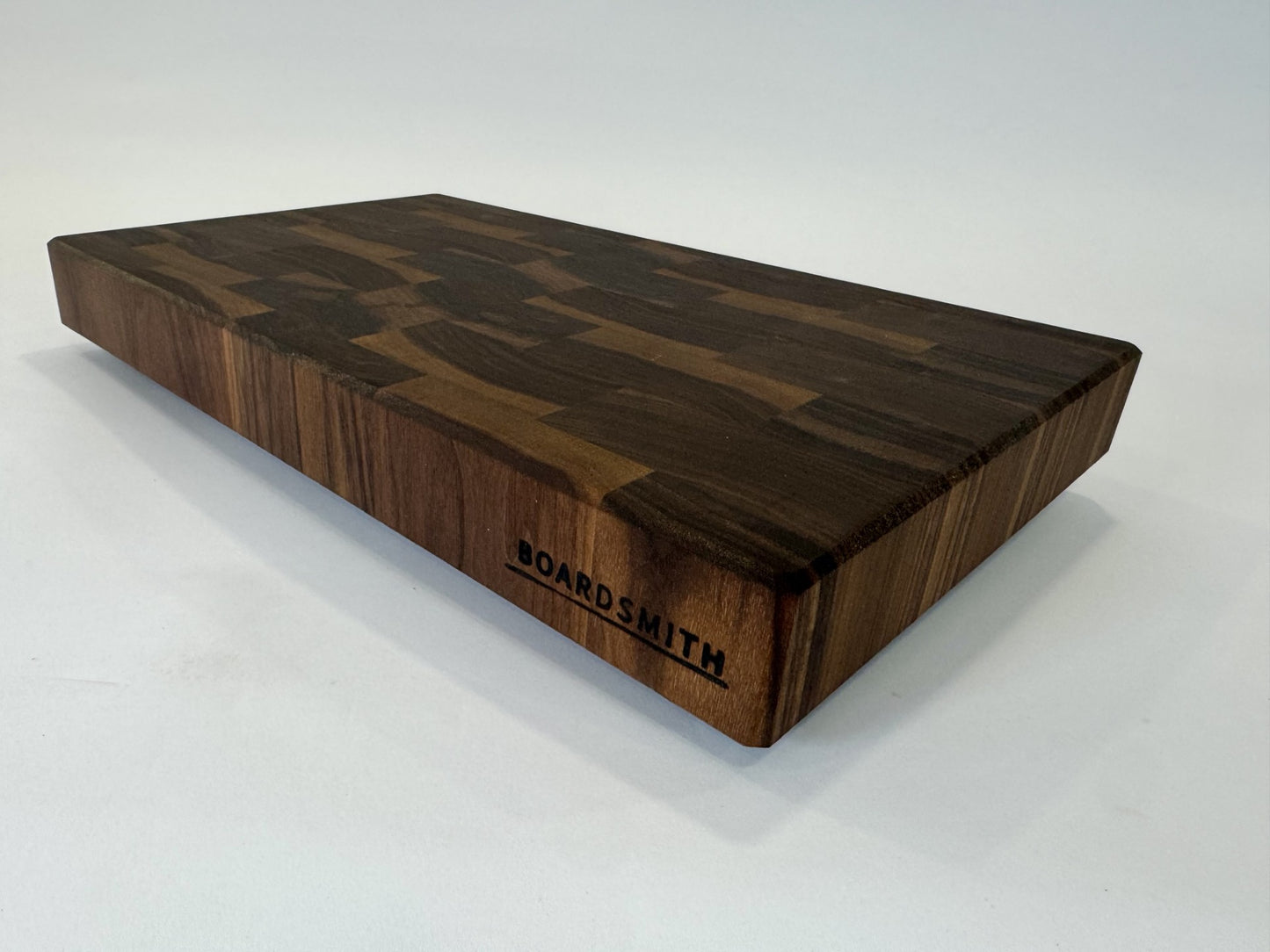 705 Walnut 18 x 10.75 x 1.75 "One-Off"