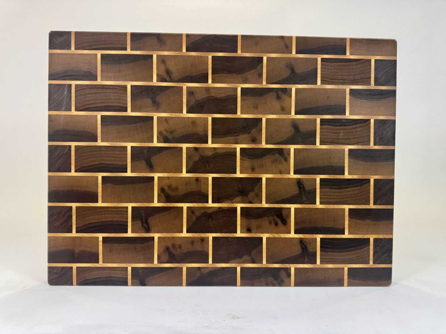 713 Brick 22 x 16 x 2
