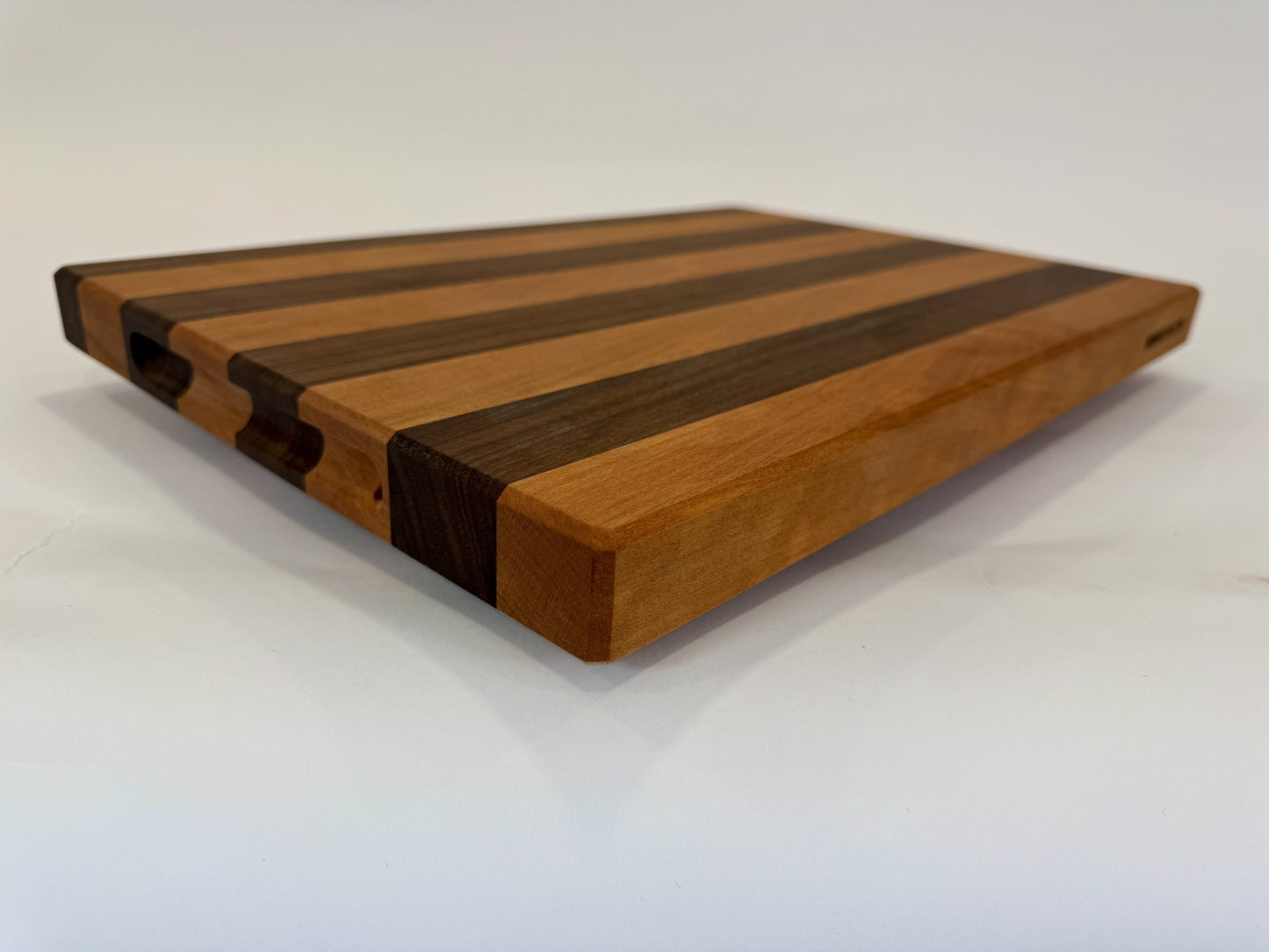 723 Edge Grain Walnut and Cherry Stripes 20 x 14 x 1 3/8 with Finger Grooves