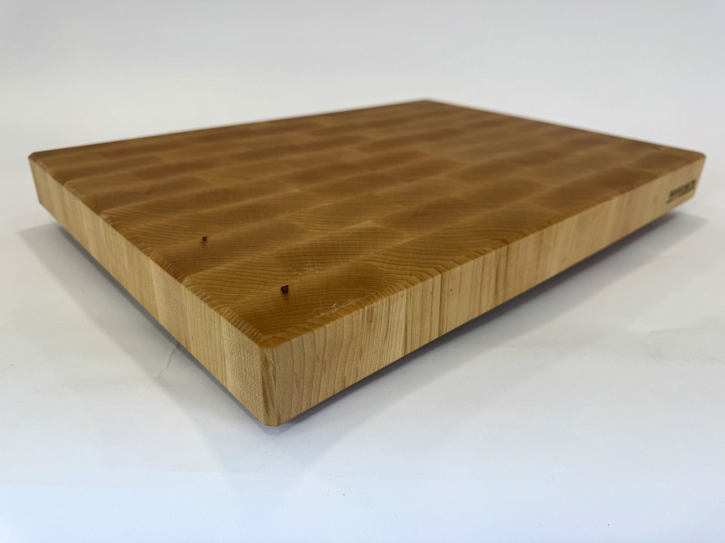 728 Maple 22 x 16 x 2