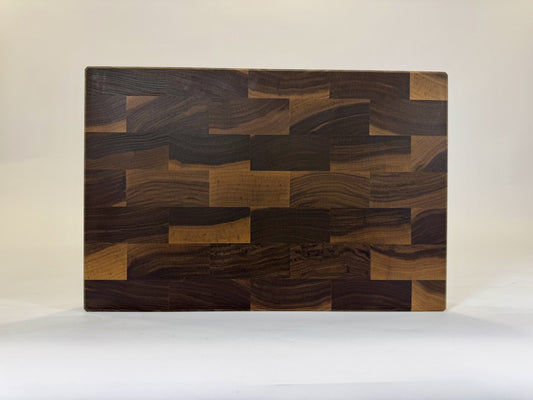 742 Walnut 18 x 12 x 2