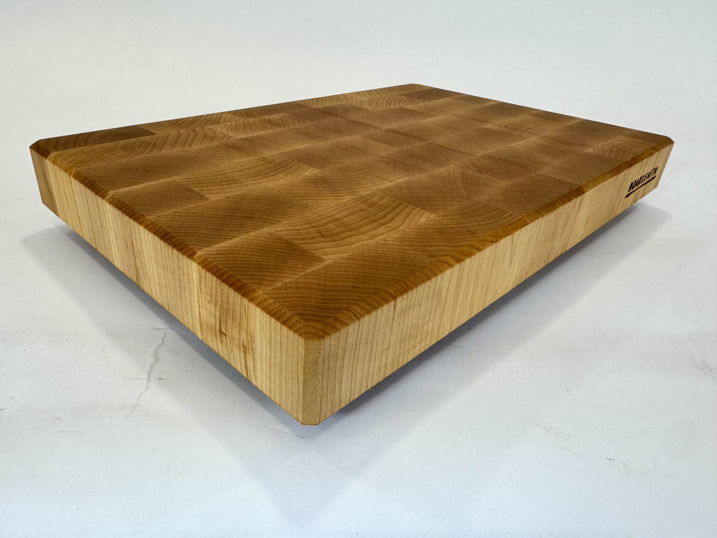 747 Maple 12 x 18 x 2