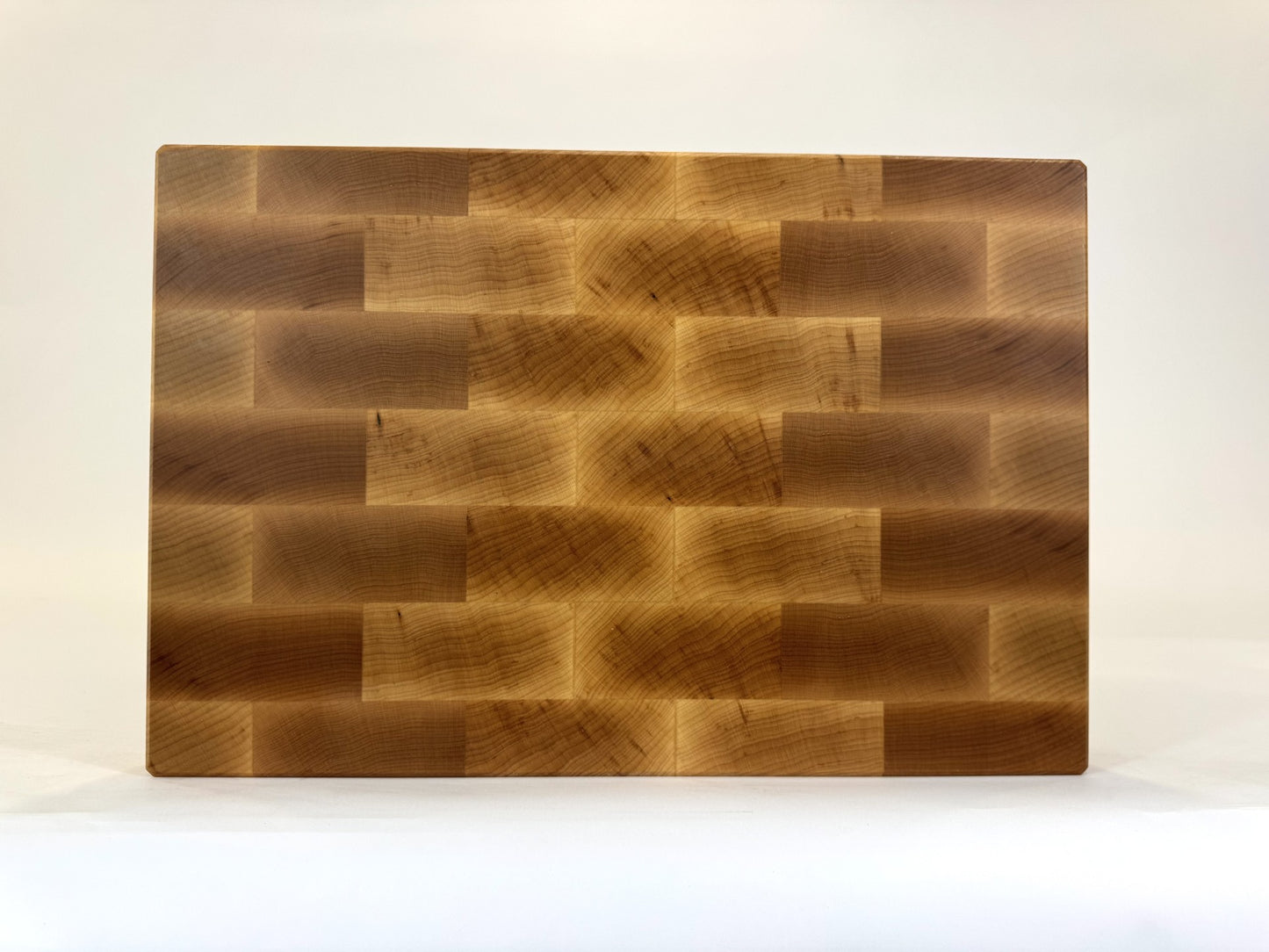 757 Maple 18 x 12 x 2 One-Off with Feet