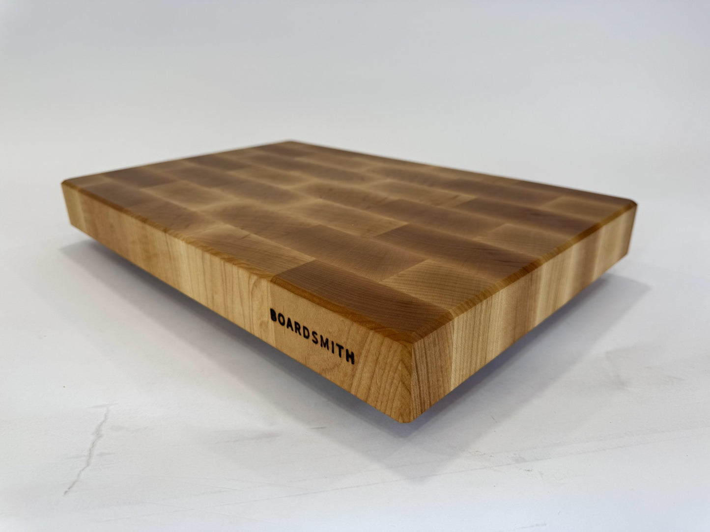 757 Maple 18 x 12 x 2 One-Off with Feet