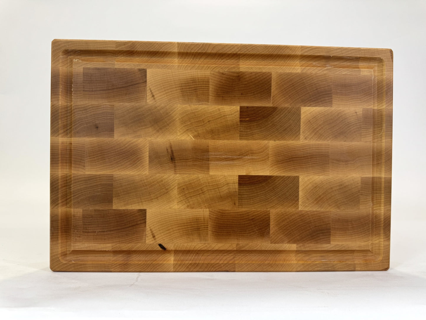 760 Maple 12 x 18 x 2 with Juice Groove and Feet