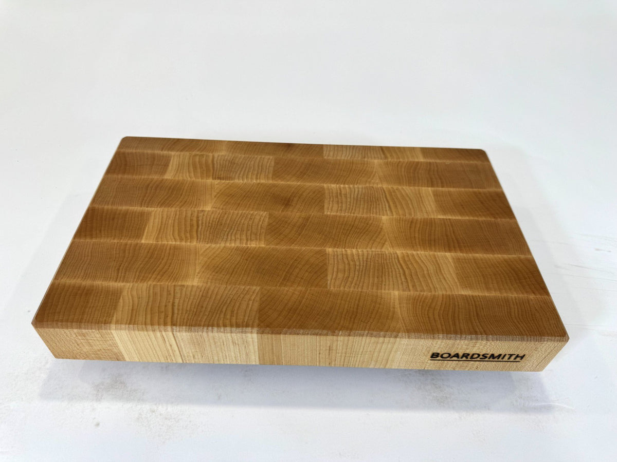 800 Maple 15 x 9 x 2