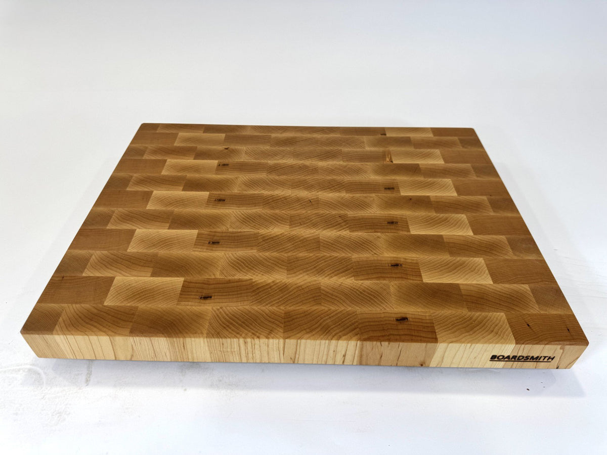 801 Maple 24 x 18 x 2
