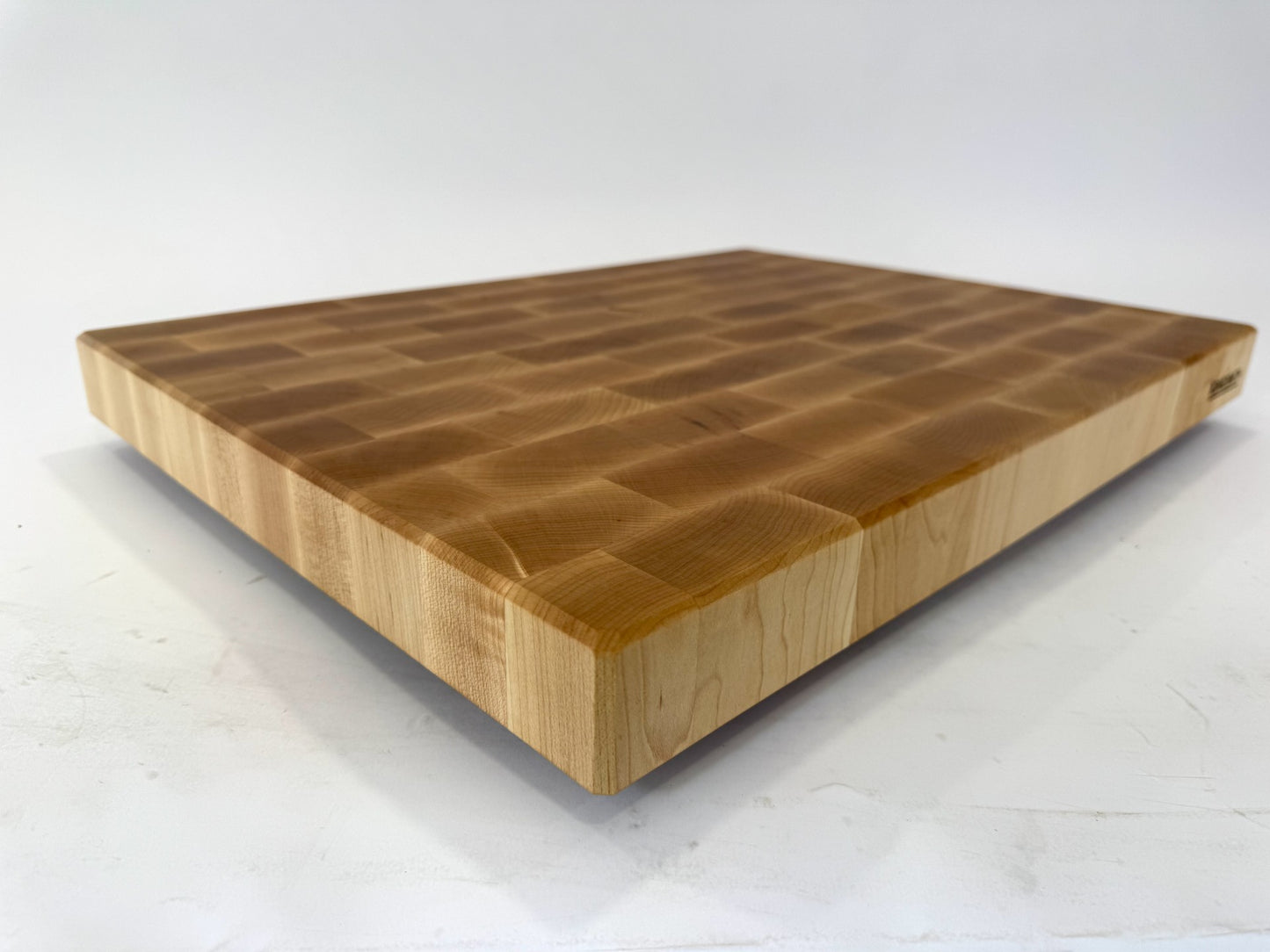 821 Maple 24 x 18 x2