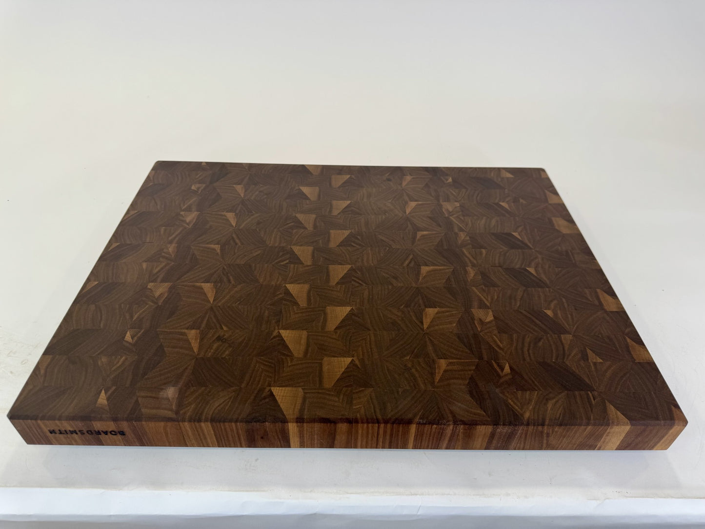 829 Walnut 25 1/4 x 19 x 2 One-Off Special Pattern