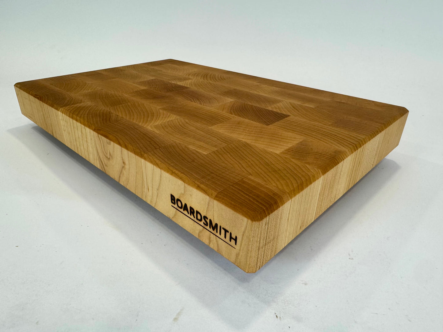 888 Maple 18 x 12 x 2