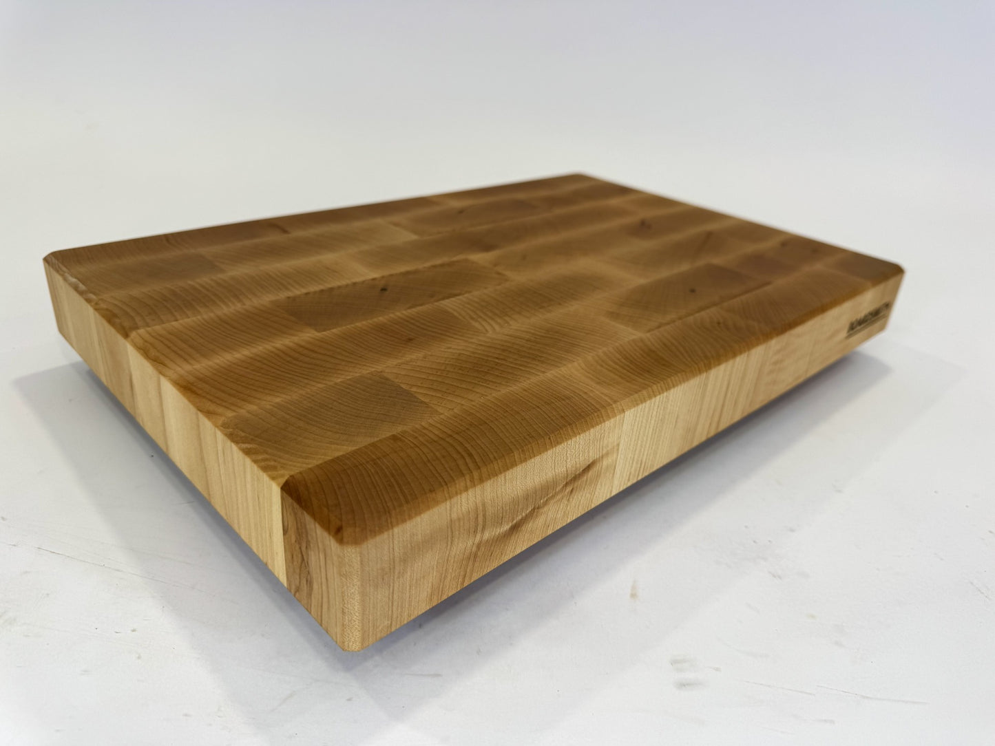 889 Maple 18 x 12 x 2