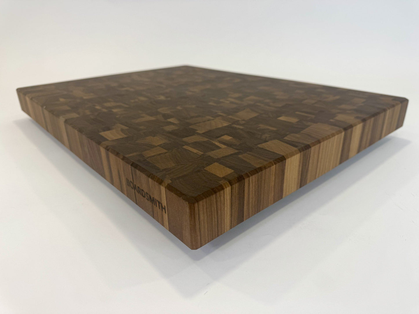 M005 Walnut Angular Mosaic 24 x 18 x 2