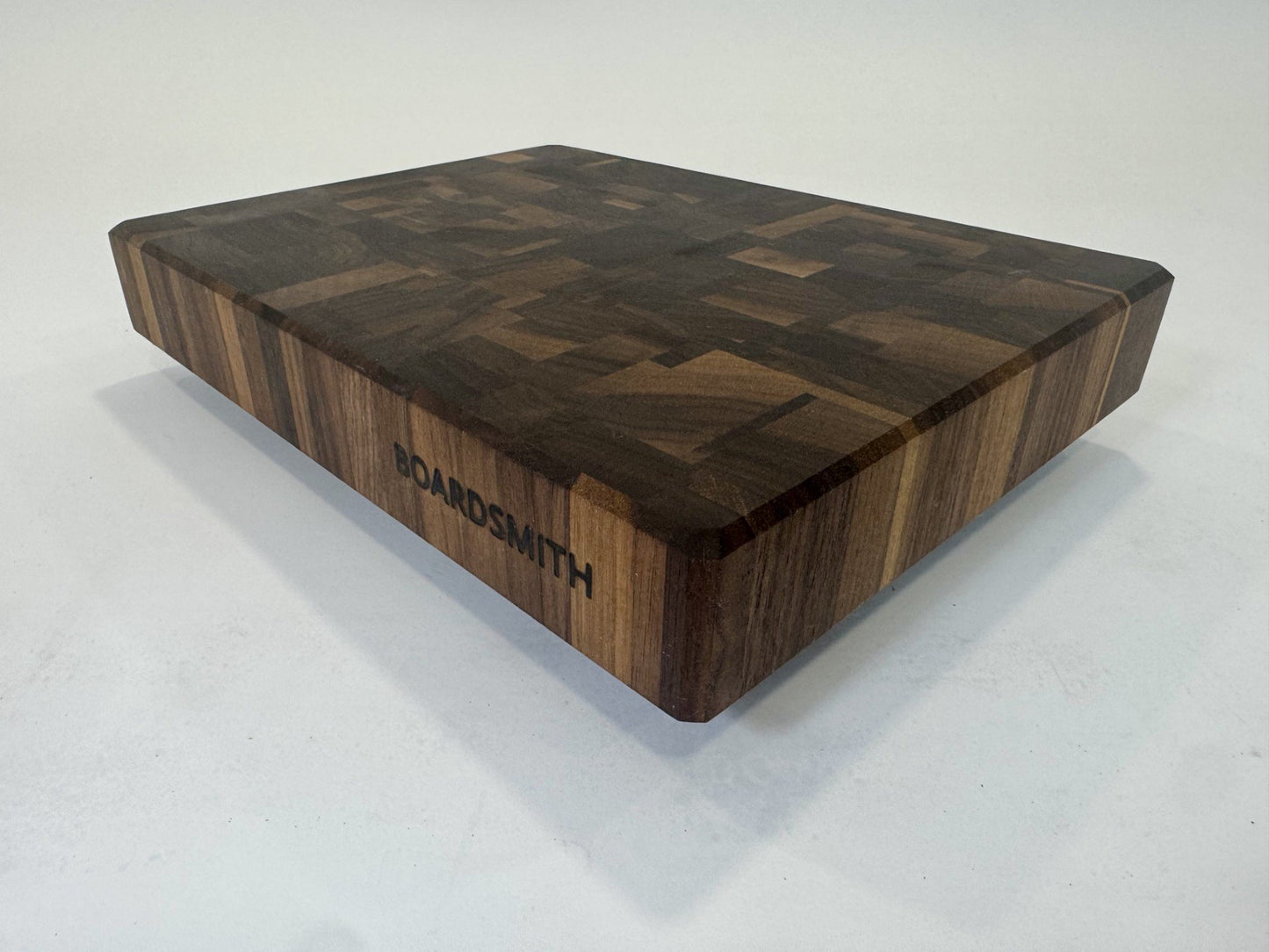M015 Walnut Rectilinear Mosaic 12 x 9 x 2